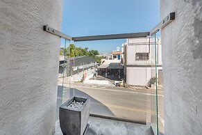 Huyan Museum BnB - Concrete Design