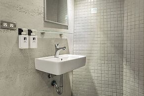 Huyan Museum BnB - Concrete Design