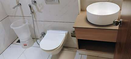Hotel Varshish Inn