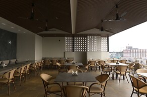 Hotel Varshish Inn