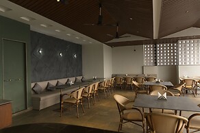 Hotel Varshish Inn