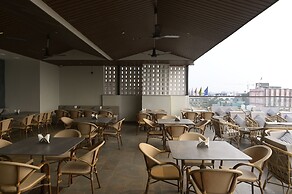 Hotel Varshish Inn