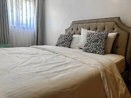 Lux Suites Greenpark Getaway Bungalows