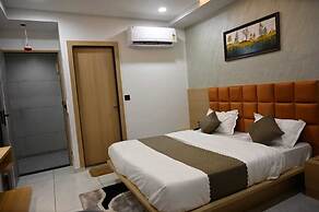 HOTEL SKY GOLD