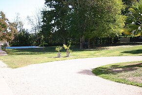 Cottage in Pyrenees With Pool & Golf