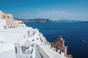 Astrea Suites