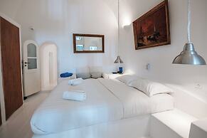 Astrea Suites