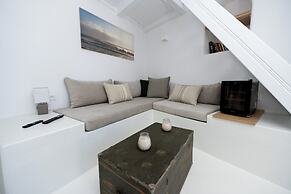 Astrea Suites