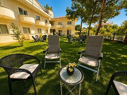 Tenedos İskele Otel