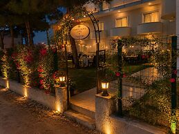 Tenedos İskele Otel