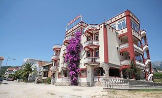 Bogumila Hotel