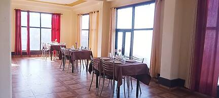 Hotel D Pal