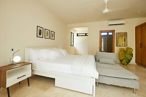 Villa Aurora
