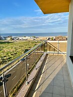 Infinity Summerland Apartment