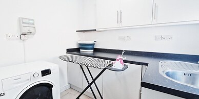 The Burford Hideaway