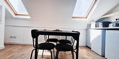The Burford Hideaway