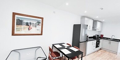 The Burford Hideaway