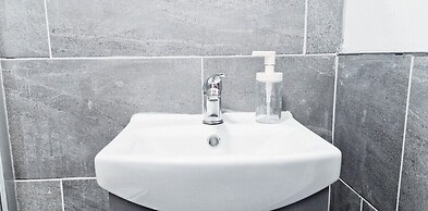 The Burford Hideaway