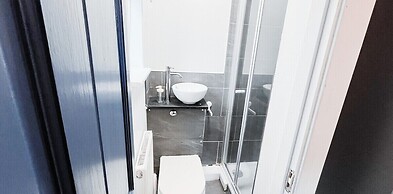 The Burford Hideaway
