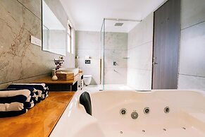 Imperia Resort by The Sky Imperial