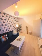 Cnc Zev Apartment