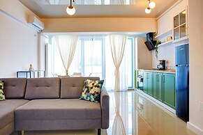 Cnc Zev Apartment