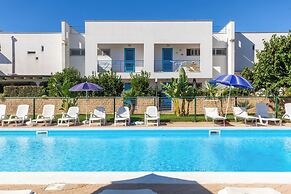 Luxury Holiday House With Pool