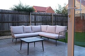 Bicester Villa-6bed-sleeps 14