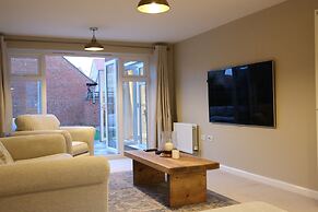 Bicester Villa-6bed-sleeps 14