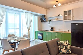 Alma Zev Apartment