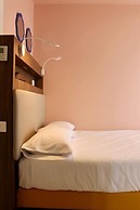 La Vista Postcard Hotel