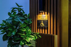 Abraj INN Royal Hotel