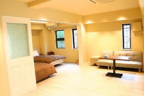916 Travel Inn