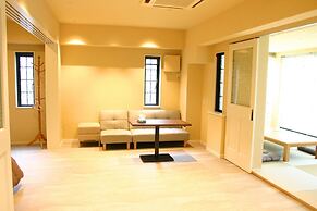 916 Travel Inn
