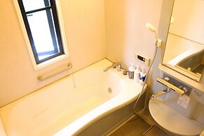 916 Travel Inn