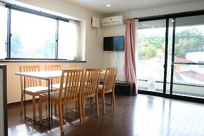 916 Travel Inn