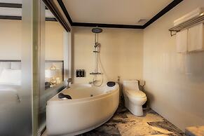 FTE Ha Long Hotel