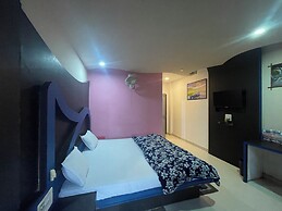 Hotel Seema Plaza