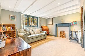 Hunts Cottage - Pet Friendly - From 200 Per Night
