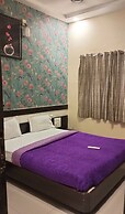 Hotel Palkhi