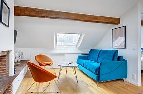 Cozy & Elegant Retreat Near Notre-Dame