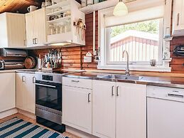 6 Person Holiday Home in Albaek