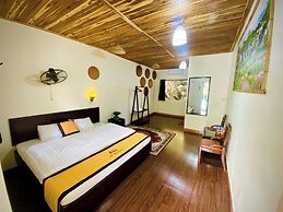 Trang An Gold Village