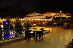 Seasons The Resort