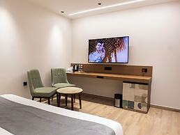 Narang Hotel