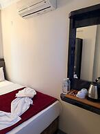Alklas Hotel
