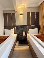 Alklas Hotel