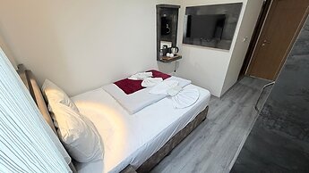 Alklas Hotel