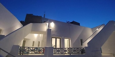 Nolis White Fira