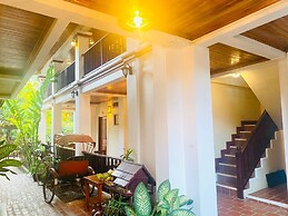 Golden Sun Boutique Hotel